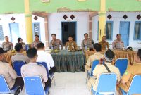Foto: AKBP Anang Hardiyanto, S.I.K., Kapolres Sumenep, saat menghadiri kegiatan Curhat Kamtibmas di Desa Babbalan, Kecamatan Batuan