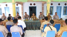 Foto: AKBP Anang Hardiyanto, S.I.K., Kapolres Sumenep, saat menghadiri kegiatan Curhat Kamtibmas di Desa Babbalan, Kecamatan Batuan