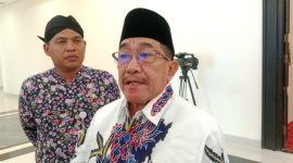 Foto: KH Imam Hasyim Wakil Bupati Sumenep usai menghadiri rapat paripurna DPRD penyampaian LKPJ Bupati Sumenep Tahun 2025
