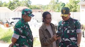 Foto: Tampak Fauzi As dan Brigjen Kohir Danrem 084/Bhaskara Jaya Surabaya saat di Matanair