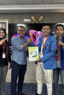 PMII UPI Serahkan Policy Brief Pusat Informasi KKKS Migas ke SKK Migas Jabanusa