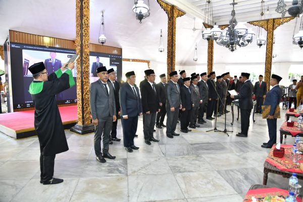 Bupati Sumenep Geser Sejumlah Pejabat Administrator