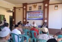 Pemerintah Desa (Pemdes) Gunggung, saat menggelar Musyawarah Desa (Musdes) dalam rangka penyusunan Rancangan Rencana Kerja Pemerintah Desa (RKPDes) Tahun 2027 dan Daftar Usulan RKPDes (DU RKPDes) Tahun 2028 @Suaradara.com