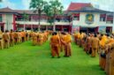 Aparatur Sipil Negara (ASN) di lingkungan Pemkab Sumenep saat upacara gabungan di halaman Kantor Pemkab Sumenep @Suaradara.com