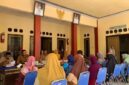 Dinas Kesehatan, Pengendalian Penduduk dan Keluarga Berencana (Dinkes P2KB) Kabupaten Sumenep memperkuat peran kader posyandu dalam membudayakan perilaku hidup bersih dan sehat (PHBS) melalui kegiatan supervisi fasilitatif di Desa Pragaan Laok, Kecamatan Pragaan