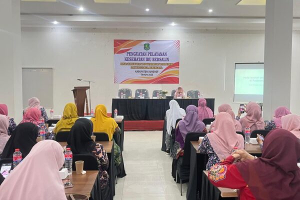 Dinas Kesehatan, Pengendalian Penduduk dan Keluarga Berencana (Dinkes P2KB) Kabupaten Sumenep terus memperkuat mutu pelayanan kesehatan ibu bersalin serta meningkatkan ketepatan pelaporan kematian ibu dan bayi melalui sistem digital